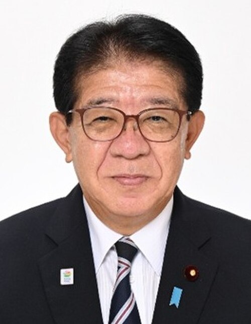 金子恭之の写真