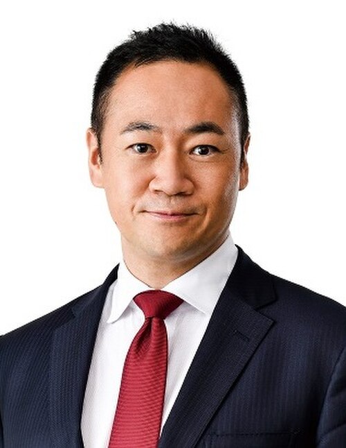 鈴木馨祐の写真